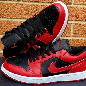 Jordan 1 low Reverse Bred